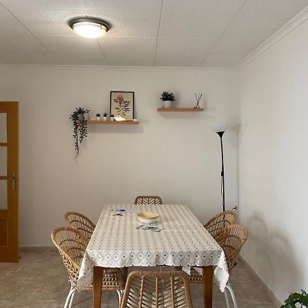 Cozy Apartment In Centre Of Alicante Near Plaza De Toros ภายนอก รูปภาพ