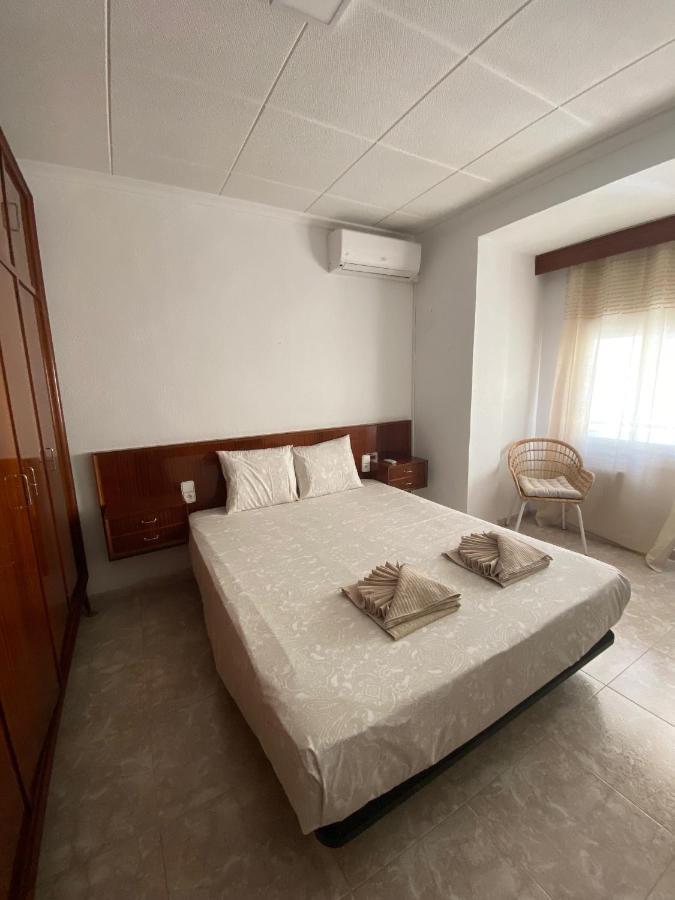 Cozy Apartment In Centre Of Alicante Near Plaza De Toros ภายนอก รูปภาพ