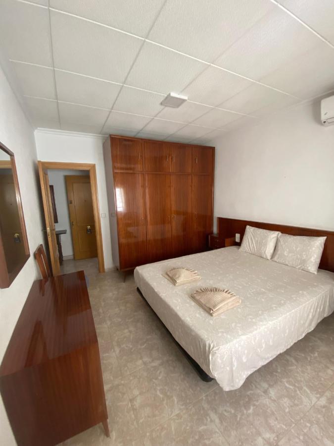 Cozy Apartment In Centre Of Alicante Near Plaza De Toros ภายนอก รูปภาพ