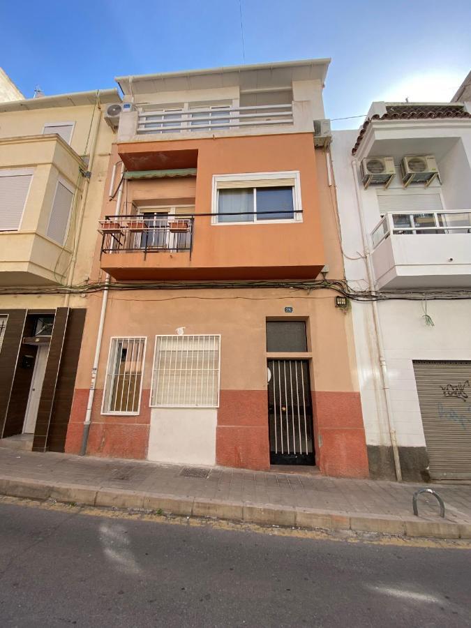 Cozy Apartment In Centre Of Alicante Near Plaza De Toros ภายนอก รูปภาพ