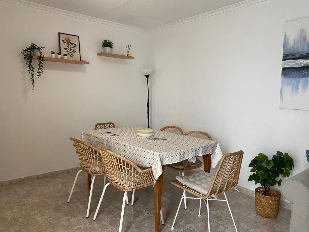 Cozy Apartment In Centre Of Alicante Near Plaza De Toros ภายนอก รูปภาพ
