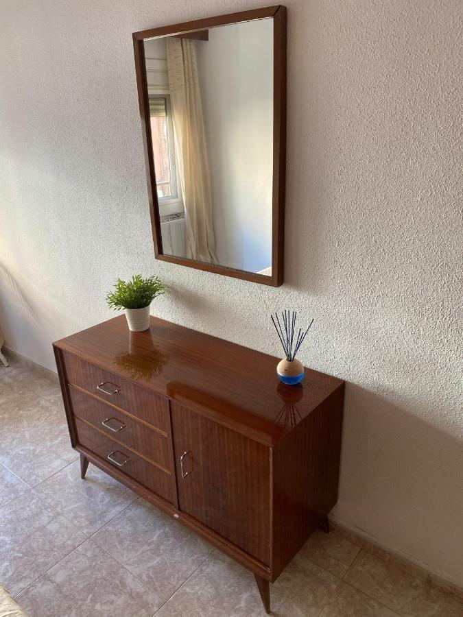 Cozy Apartment In Centre Of Alicante Near Plaza De Toros ภายนอก รูปภาพ