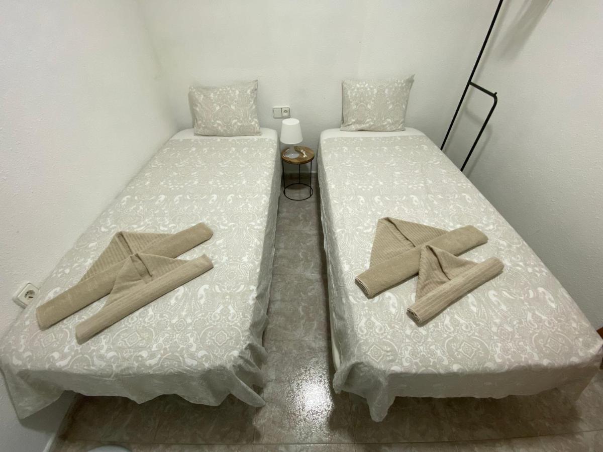 Cozy Apartment In Centre Of Alicante Near Plaza De Toros ภายนอก รูปภาพ